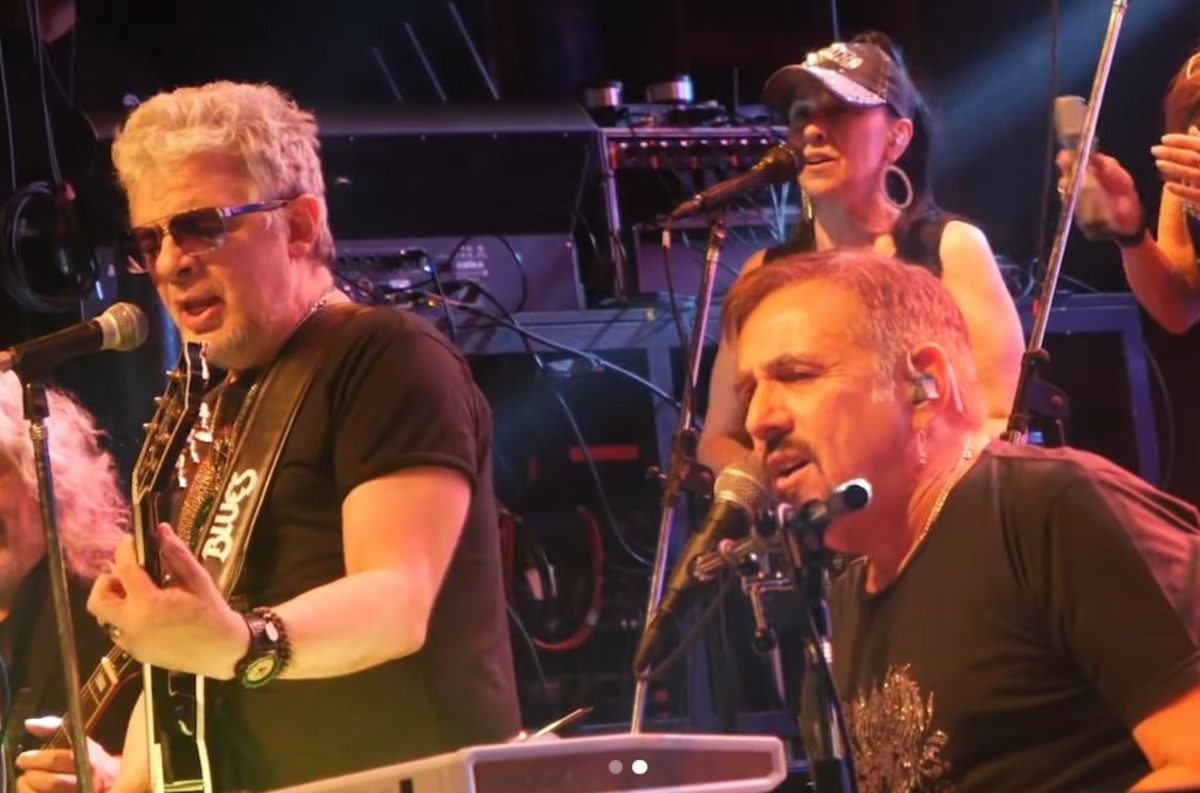 Alejandro Lerner y Juanse, dos rockeros que juegan.